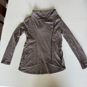 Gianni Bini Women's Sweater Wool Cotton Blend Medium Asymmetrical Zip Shawl